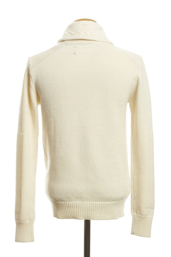 画像2: 【 30%OFF セール35,200円→24,640円】 AKM エイケイエム WOOL/COTTON BLAST Modern's cable shawl{MM032-CNW004-10-AEA} (2)