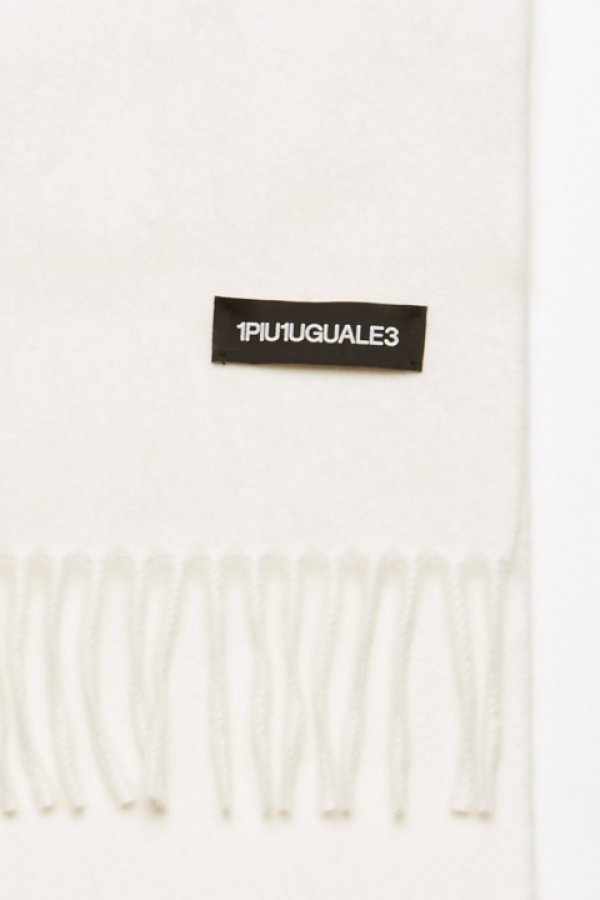 画像2: 【 40%OFFタイムセール 60,500円→36,300円】 1piu1uguale3 ウノピゥウノウグァーレトレ CASHMERE 30×160 MUFFLER by BEGG＆Co{MRG310-CAS014-12-AIA} (2)