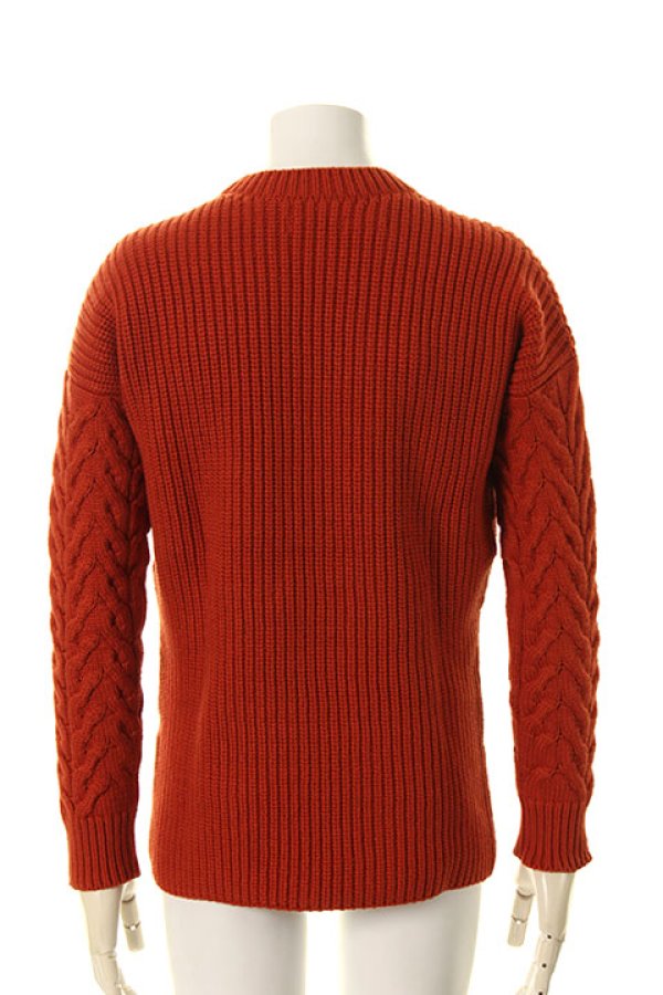 画像2: 【 30%OFF セール66,000円→46,200円】 1piu1uguale3 ウノピゥウノウグァーレトレ ERICA DROP SHOULDER CREW{MRK132-WOL057-35-AGA} (2)