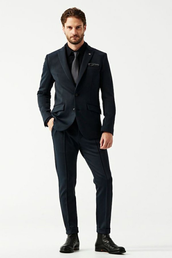 画像4: 【 30%OFF セール77,000円→53,900円】 1piu1uguale3 ウノピゥウノウグァーレトレ CREASE SLACKS{-BDS} (4)
