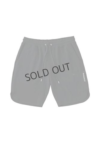 1piu1uguale3 ウノピゥウノウグァーレトレ EASY SHORTS{-BDS