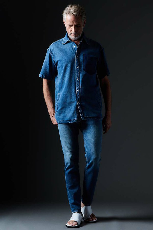 画像4: 【 20%OFF セール99,000円→79,200円】 1piu1uguale3 ウノピゥウノウグァーレトレ S/S DENIM BIG SHIRTS{MRS178-CTR023-DN54-BES} (4)