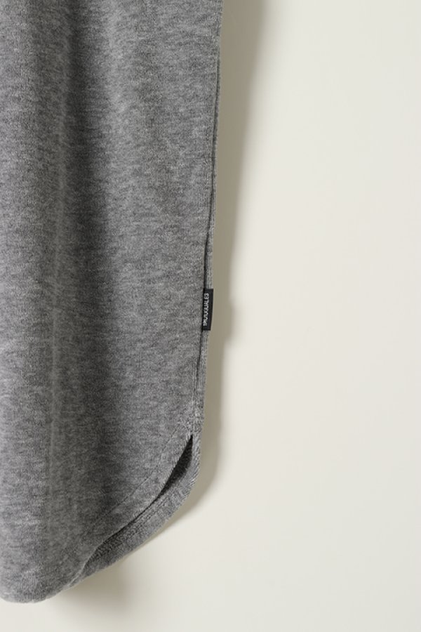 画像4: 【 30%OFF セール31,900円→22,330円】 1piu1uguale3 ウノピゥウノウグァーレトレ ROUND CREW{MRT246-TCL004-95-BAS} (4)