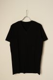画像1: 【 40%OFF セール29,700円→17,820円】 1piu1uguale3 ウノピゥウノウグァーレトレ S/S V-NECK{-BCA} (1)