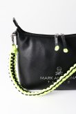 画像7: MARK & LONA マークアンドロナ 【T-LINE】VIta Sling Bag{-BES} (7)