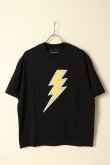 画像1: Neil Barrett ニールバレット SLIM DROP SHOULDER MULTILAYER RAIN BOLT PATCH T-SHIRT{NBV7JT215AV518C-008/PBJT215V518C-008-BCA} (1)