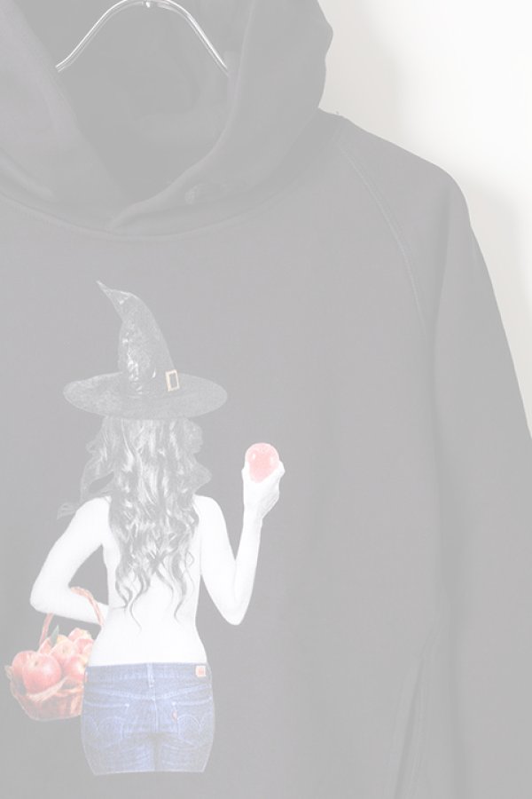 画像3:   NO COMMENT PARIS ノーコメントパリ 【Japan Limited】 HOOD witch apple{NC-HDL.LTN147-BLK-AIS} (3)