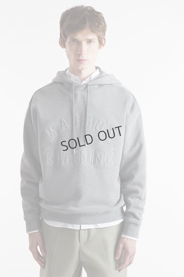 画像4: {SOLD}MAISON KITSUNE メゾンキツネ バーシティ オーバーサイズ フーディ{-BDA} (4)