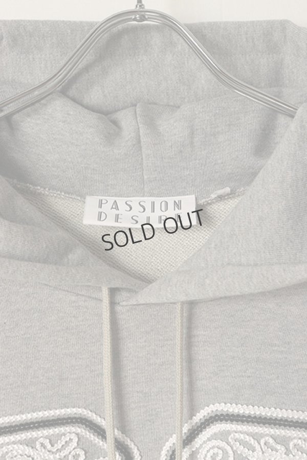 画像2: {SOLD}el conductorH コンダクター CORD EMBROIDERED COTTON HOODED SWEATER TEAM{-BDS} (2)