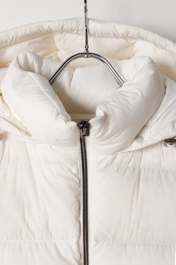 画像2: HERNO ヘルノ エコアージュ ベスト{PI001186U12456Z1000-BEA} (2)