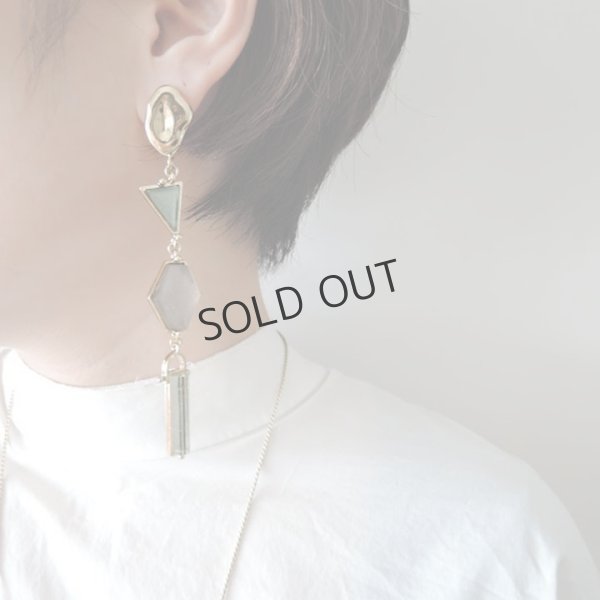 画像4: {SOLD}ADER.bijoux アデルビジュー VITRAIL long pierce(gold){-AIS} (4)