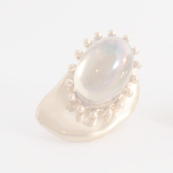 画像3:  {SOLD} ADER.bijoux アデルビジュー CAMELEON cabochon pierce{-AIA} (3)