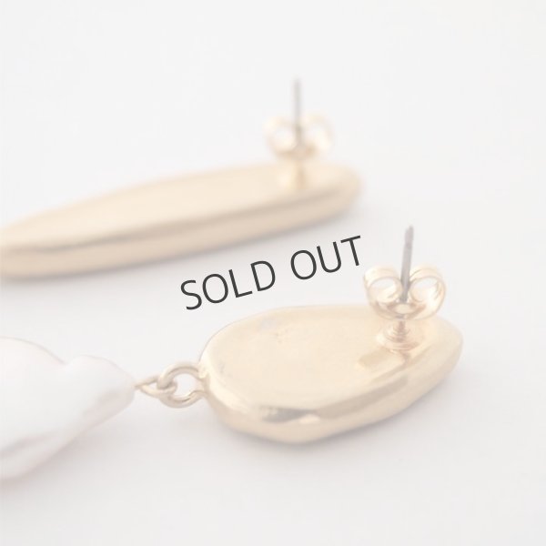 画像3: {SOLD}ADER.bijoux アデルビジュー BLOCK PEARL pearl pierce{-AIA} (3)