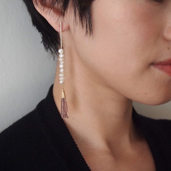 画像4: 【 50%OFF セール25,300円→12,650円】 ADER.bijoux アデルビジュー BLOCK PEARL long asymmetry pierce{-AIA} (4)