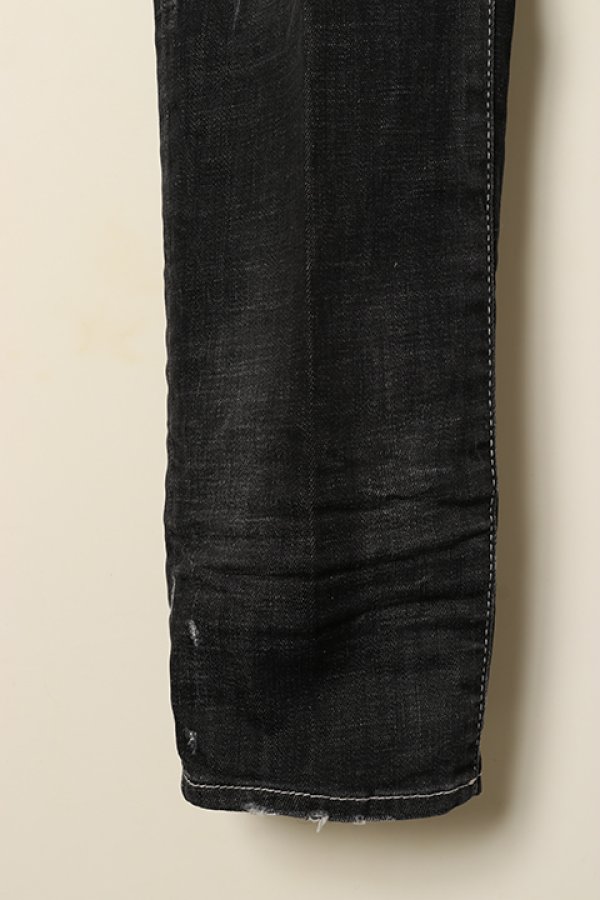 画像5: 【 30%OFF セール107,800円→75,460円】 DSQUARED2 ディースクエアード Black Clean Wash Skater Jeans{S71LB1088S30357900/S78LB0069S30839470-BBA} (5)