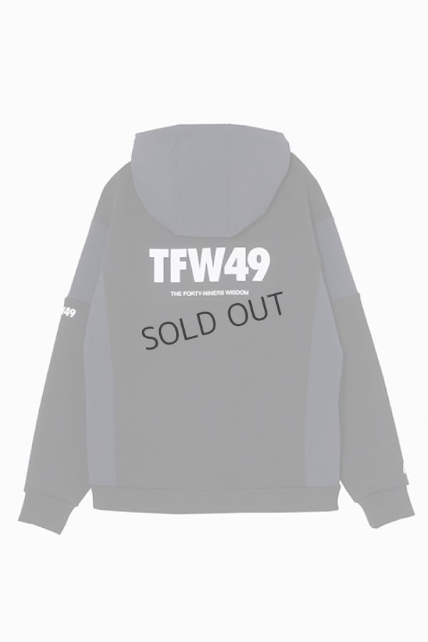 画像2: {SOLD}TFW49 ティーエフダブリューフォーティーナイン CARDBOARD MATERIAL HOODIE{-BDA} (2)