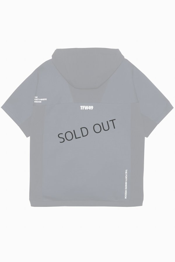 画像2: {SOLD}TFW49 ティーエフダブリューフォーティーナイン CARDBOARD MATERIAL SHORT SLEEVE HOODIE{-BEA} (2)
