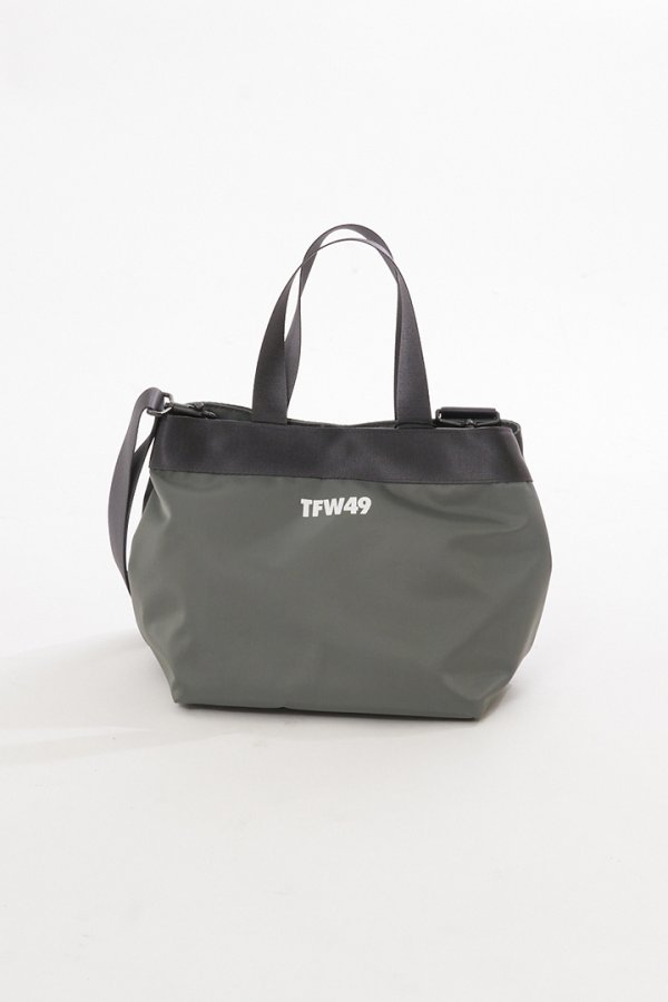 画像1: TFW49 ティーエフダブリューフォーティーナイン BOAT SHAPE ROUND BAG{-BFA} (1)