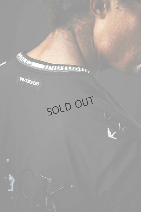 画像3: {SOLD}1piu1uguale3 ウノピゥウノウグァーレトレ 113 SPORT×THESAINT MAFIA CREW S/S SIGN T.S.M.C{-BDS} (3)