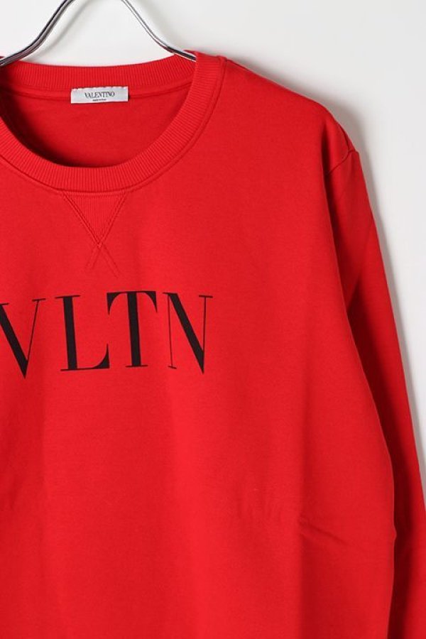 画像2: 【 30%OFF セール88,000円→61,600円】 Valentino ヴァレンティノ VLTN L/S SWEAT{TV3MF10G3TV-AI5-BJS} (2)