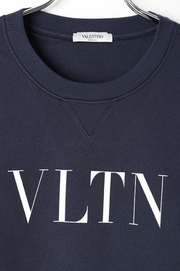 画像4: 【 30%OFF セール88,000円→61,600円】 Valentino ヴァレンティノ VLTN L/S SWEAT{TV3MF10G3TV-NB4(NAVY)-BJS} (4)