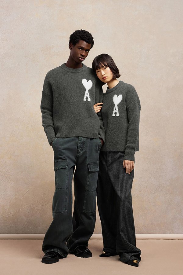 画像7: 【 30%OFF セール88,000円→61,600円】 AMI アミ オフホワイト Ami de Coeur クルーネック セーター{-BDA} (7)