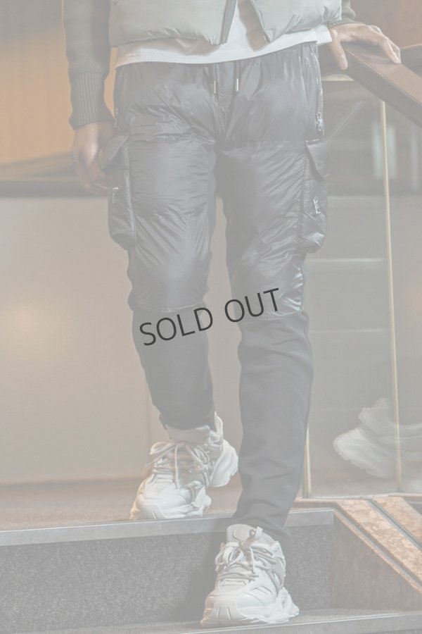 画像2: {SOLD}1piu1uguale3 RELAX ウノピゥウノウグァーレトレ リラックス スーパーライトテックパデッドパンツ{-BEA} (2)