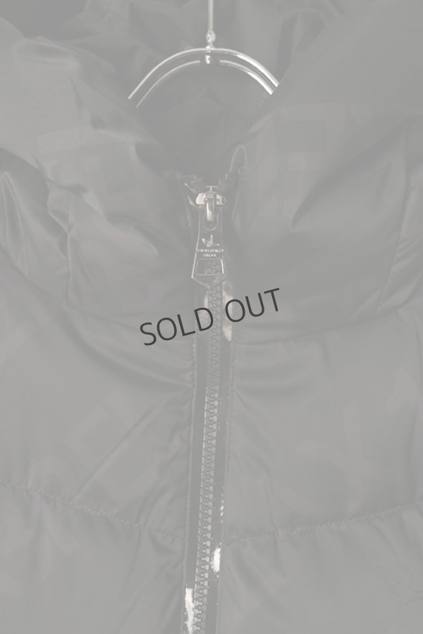 画像4: {SOLD}1piu1uguale3 RELAX ウノピゥウノウグァーレトレ リラックス 総柄ダウンジャケット{-BCA} (4)