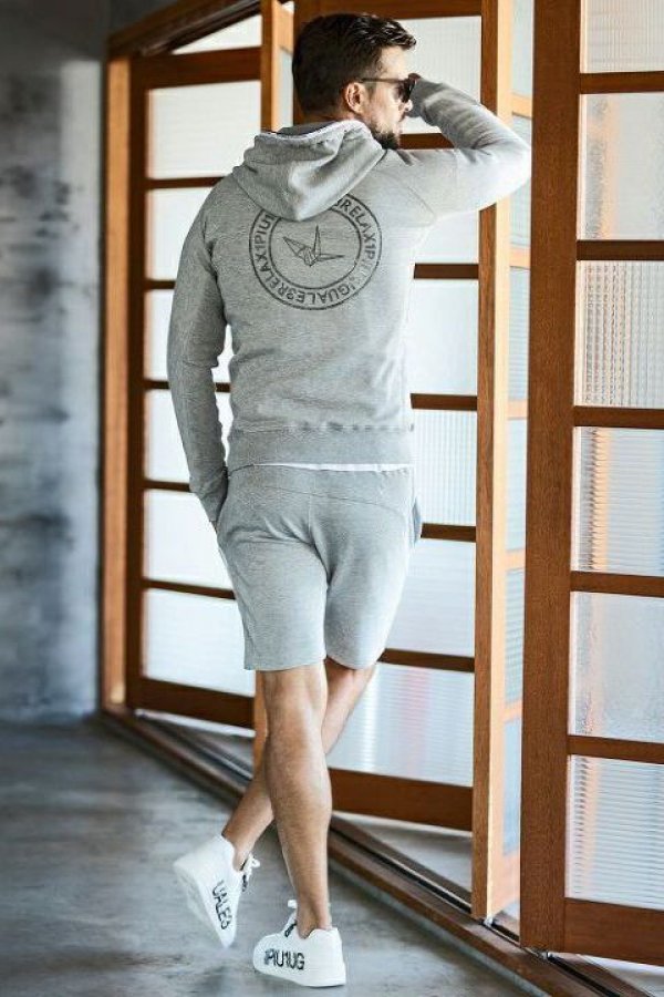 画像5: 【 40%OFF セール19,800円→11,880円】 1piu1uguale3 RELAX ウノピゥウノウグァーレトレ リラックス サークルロゴパイピングパーカー{-BDS} (5)