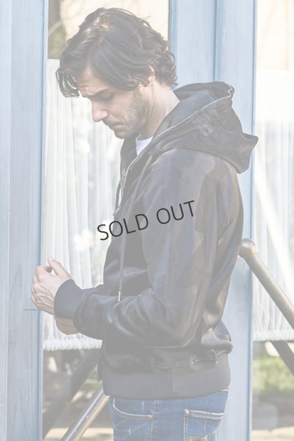 画像2: {SOLD}1piu1uguale3 RELAX ウノピゥウノウグァーレトレ リラックス カモ柄ベロアパーカー{-BDA} (2)