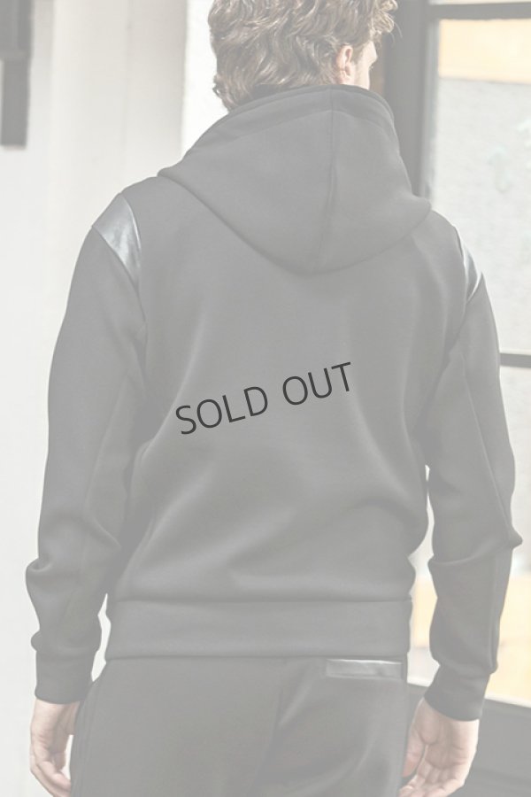 画像3: {SOLD}1piu1uguale3 RELAX ウノピゥウノウグァーレトレ リラックス レザーラインポンチパーカー{-BDA} (3)