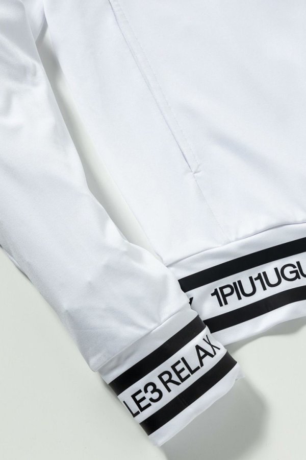 画像15: 【 30%OFF セール18,920円→13,244円】 1piu1uguale3 RELAX ウノピゥウノウグァーレトレ リラックス ヘムロゴラッシュガードフーディー{-BES} (15)