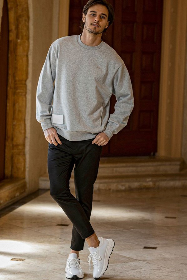 画像7: 【 10%OFF セール18,920円→17,028円】 1piu1uguale3 RELAX ウノピゥウノウグァーレトレ リラックス レザーパッチスウェットクルーネックプルオーバー{-BEA} (7)