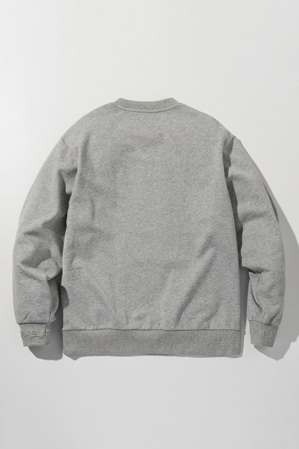 画像9: 【 10%OFF セール18,920円→17,028円】 1piu1uguale3 RELAX ウノピゥウノウグァーレトレ リラックス レザーパッチスウェットクルーネックプルオーバー{-BEA} (9)