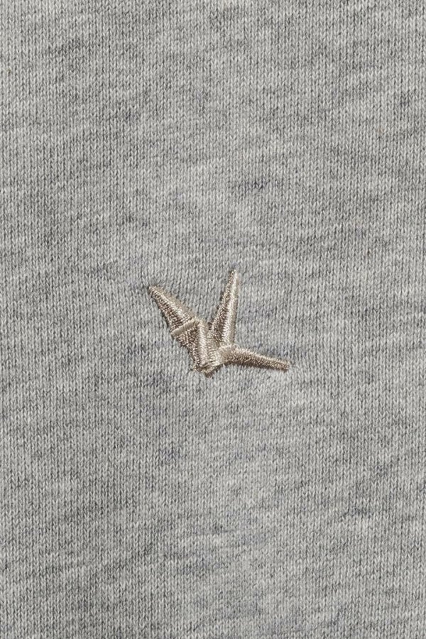 画像15: 【 10%OFF セール18,920円→17,028円】 1piu1uguale3 RELAX ウノピゥウノウグァーレトレ リラックス レザーパッチスウェットクルーネックプルオーバー{-BEA} (15)