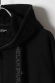 画像3: 1piu1uguale3 RELAX ウノピゥウノウグァーレトレ リラックス HOOD EMBOSSED LOGO HOODIE{-BFS} (3)