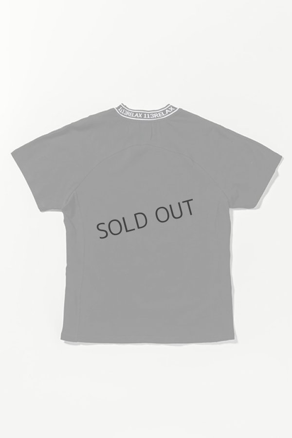 画像7: {SOLD}1piu1uguale3 RELAX ウノピゥウノウグァーレトレ リラックス ネックロゴ半袖Tシャツ{-BDA} (7)