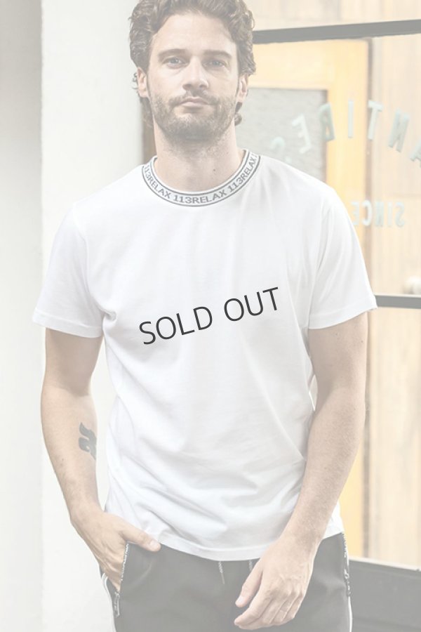 画像1: {SOLD}1piu1uguale3 RELAX ウノピゥウノウグァーレトレ リラックス ネックロゴ半袖Tシャツ{-BDA} (1)