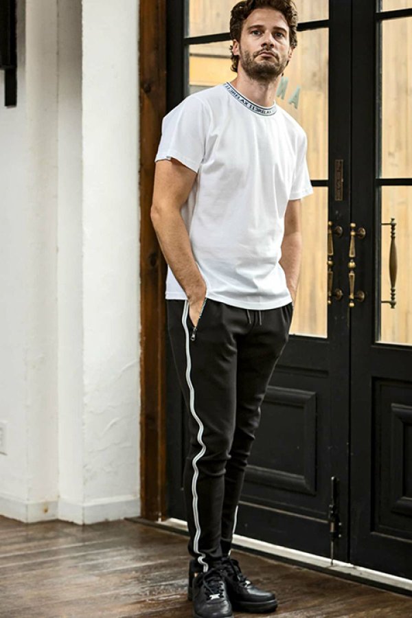 画像4: 【 30%OFF セール6,930円→4,851円】 1piu1uguale3 RELAX ウノピゥウノウグァーレトレ リラックス ネックロゴ半袖Tシャツ{-BDA} (4)