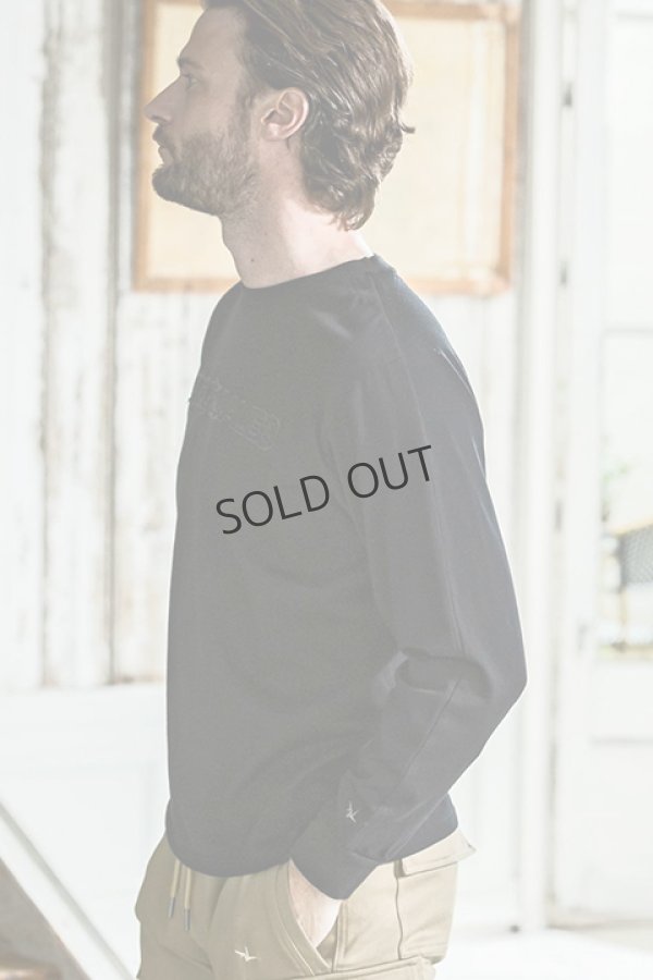 画像2: {SOLD}1piu1uguale3 RELAX ウノピゥウノウグァーレトレ リラックス カットオフロゴロングTシャツ{-BDA} (2)