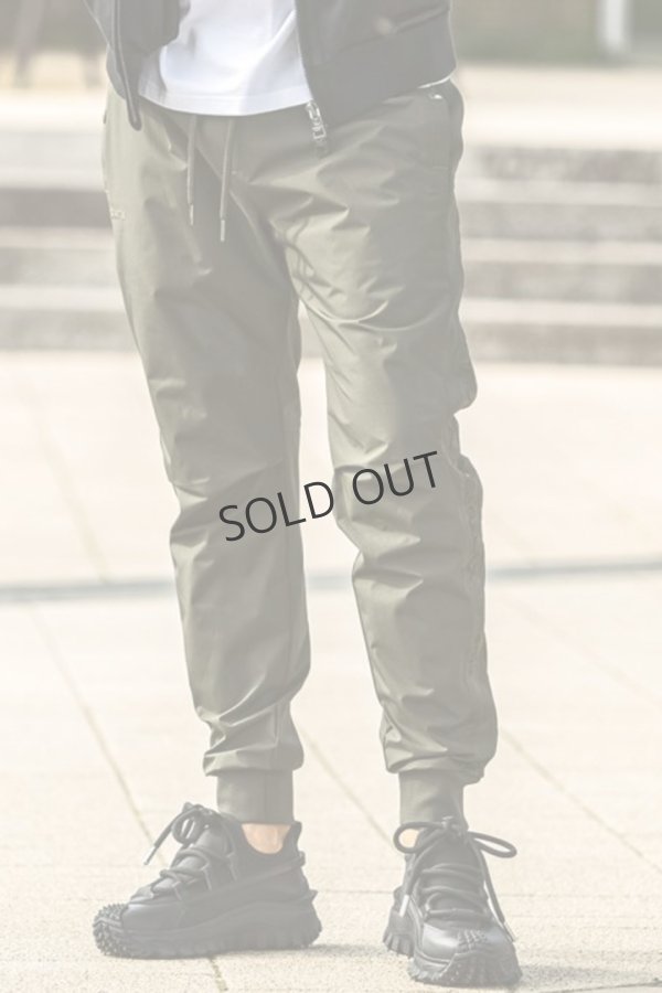 画像12: {SOLD}1piu1uguale3 RELAX ウノピゥウノウグァーレトレ リラックス ボリュームソールサイドロゴスニーカー{-BEA} (12)