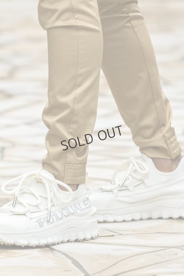 画像11: {SOLD}1piu1uguale3 RELAX ウノピゥウノウグァーレトレ リラックス ボリュームソールサイドロゴスニーカー{-BEA} (11)