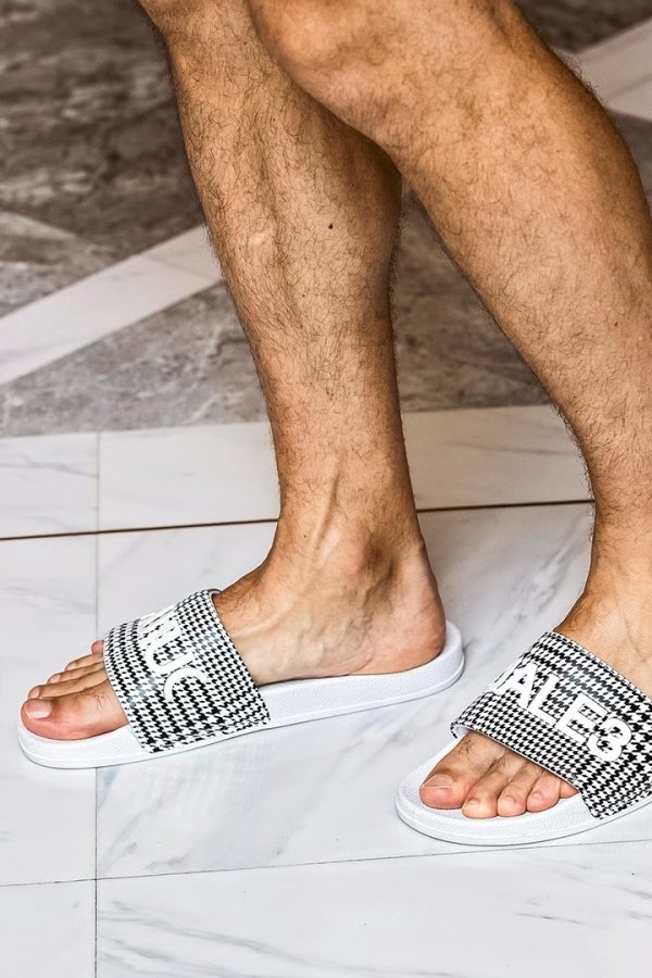 画像9: 1piu1uguale3 RELAX ウノピゥウノウグァーレトレ リラックス グレンチェックシャワーサンダル{USZ-26010-BFS} (9)