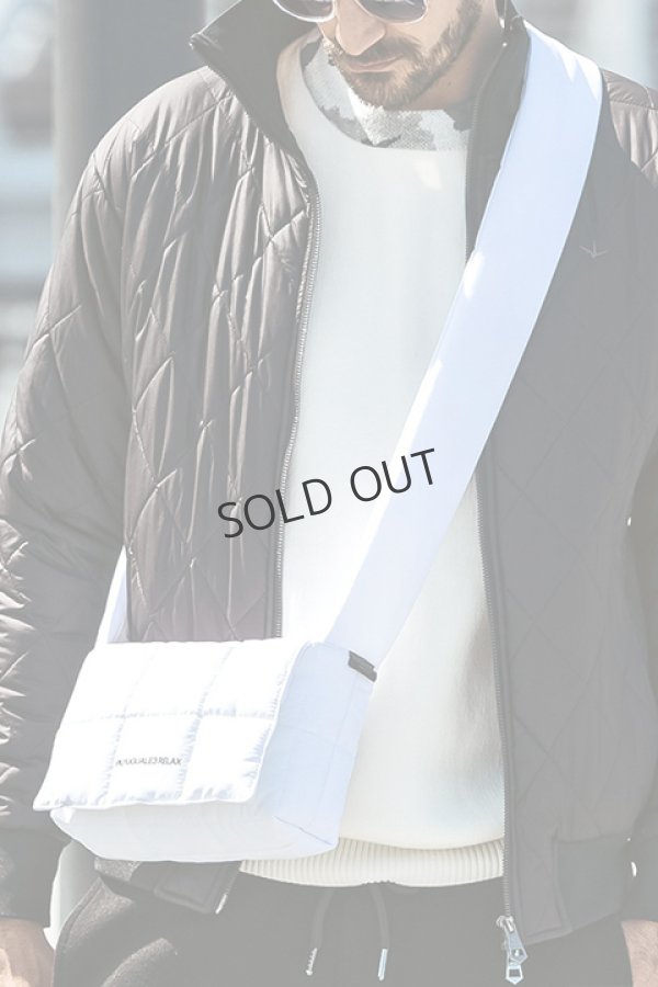 画像2: {SOLD}1piu1uguale3 RELAX ウノピゥウノウグァーレトレ リラックス パデッドミニショルダーバッグ{-BDA} (2)