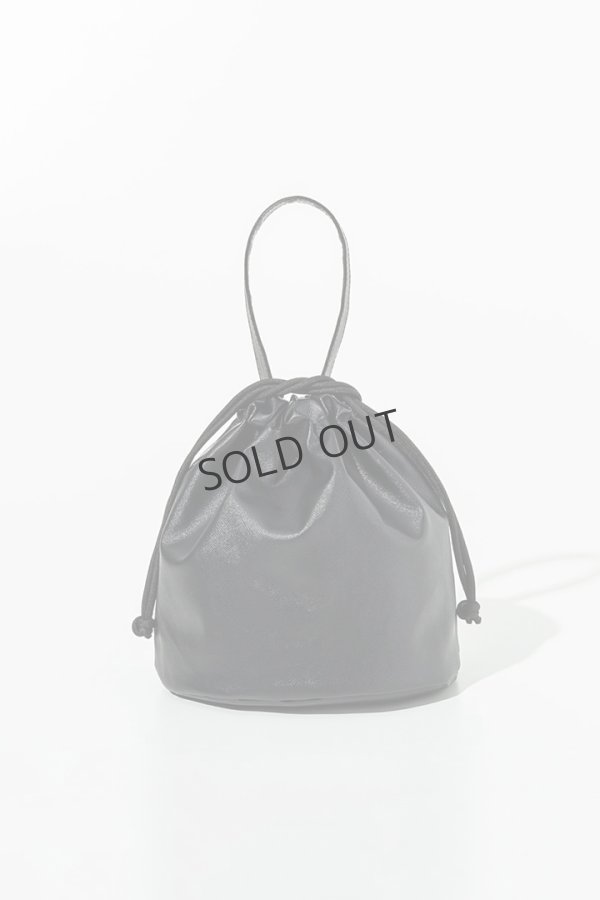 画像2: {SOLD}1piu1uguale3 RELAX ウノピゥウノウグァーレトレ リラックス シンセティックサフィアーノドローストリングバッグ{-BFS} (2)