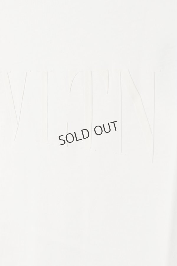 画像4: {SOLD}Valentino ヴァレンティノ VLTN クルーネックTシャツ{UV0MG10V6YH-IV4-BJA} (4)