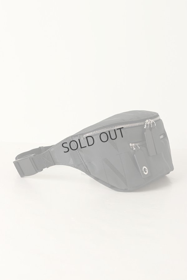 画像2: {SOLD}Valentino ヴァレンティノ VLTN オールオーバープリントキャンバスウエストバッグ{UY0B0982BUK-71B-BJA} (2)