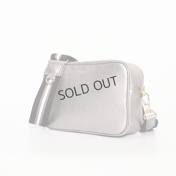 画像2: {SOLD}VIOLAd'ORO ヴィオラドーロ SHIMMER メタリックレザーカメラバッグ{-BFS} (2)