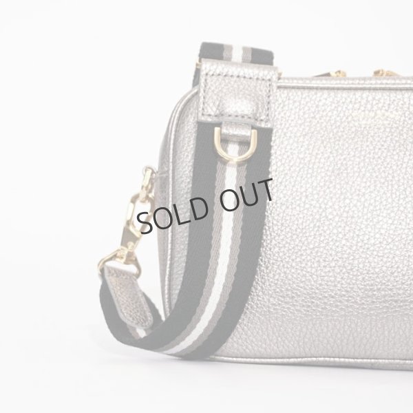 画像6: {SOLD}VIOLAd'ORO ヴィオラドーロ SHIMMER メタリックレザーカメラバッグ{-BFS} (6)