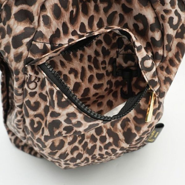 画像8:  ★先行予約商品★  VIOLAd'ORO ヴィオラドーロ GINO ナイロンバックパック レオパード柄{-BFS} (8)